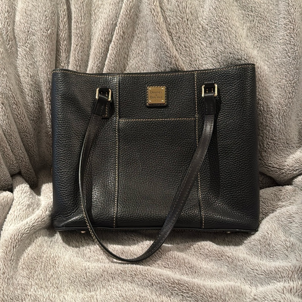 Dooney & Bourke Shoulder Bag